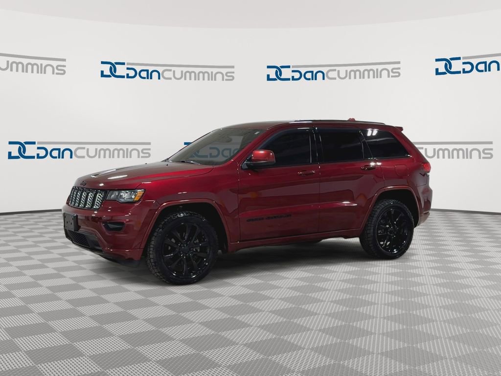 Used 2018 Jeep Grand Cherokee Altitude image 4