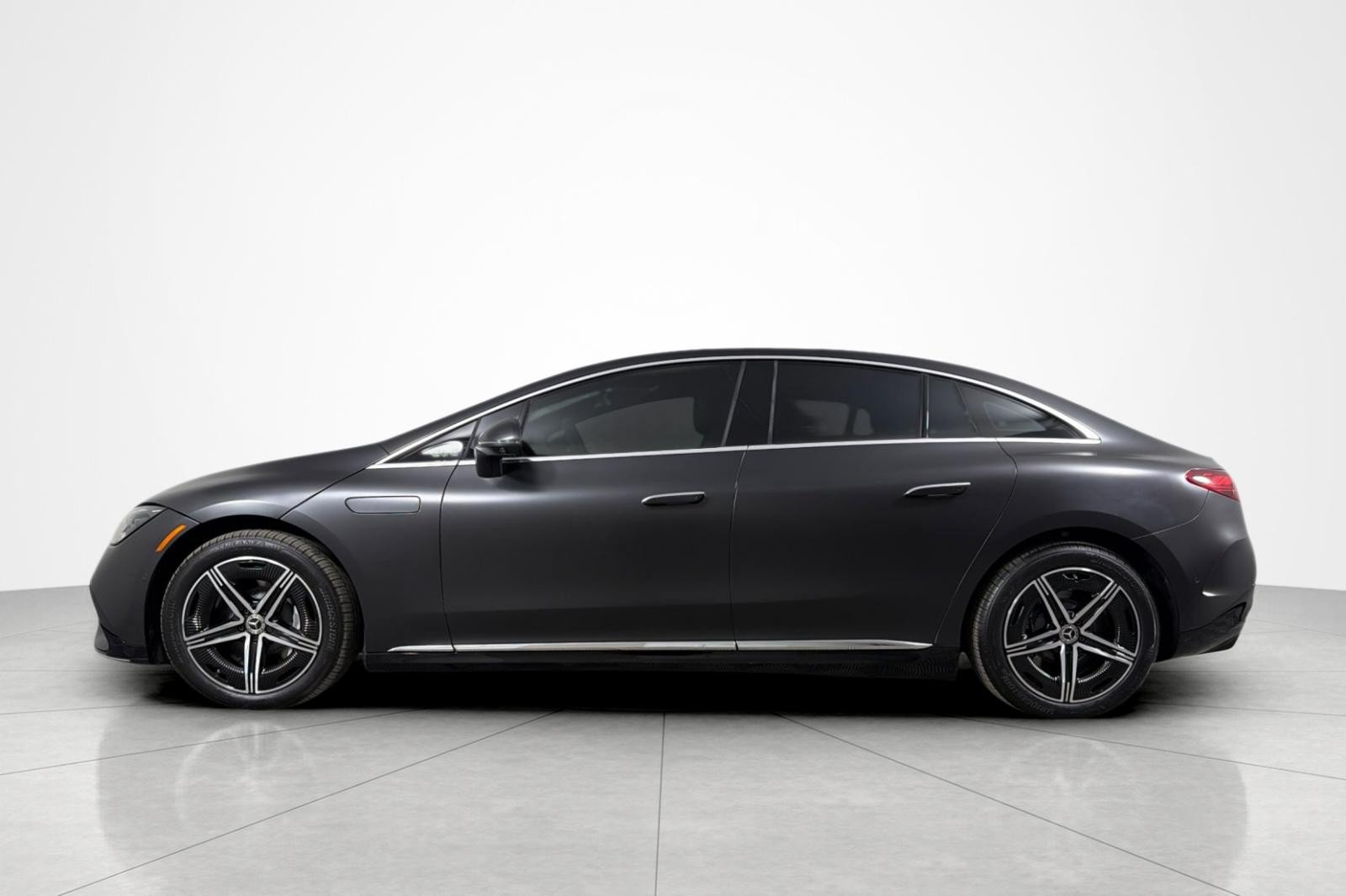 Used 2024 Mercedes-Benz EQE 350+ 4MATIC Sedan w/ AMG Line Exterior Package image 2