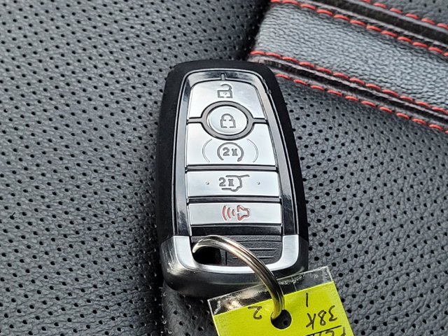 Used 2023 Ford Expedition Limited RWD image 34