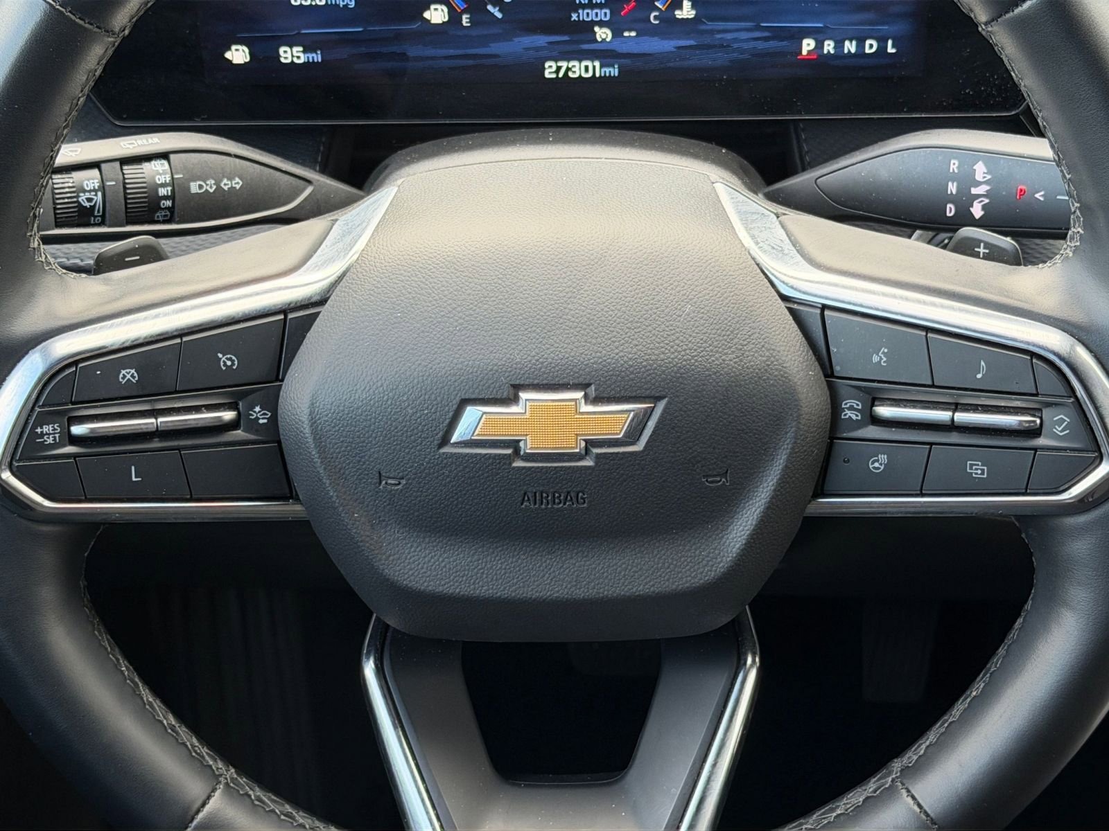 Used 2025 Chevrolet Equinox LT FWD image 28