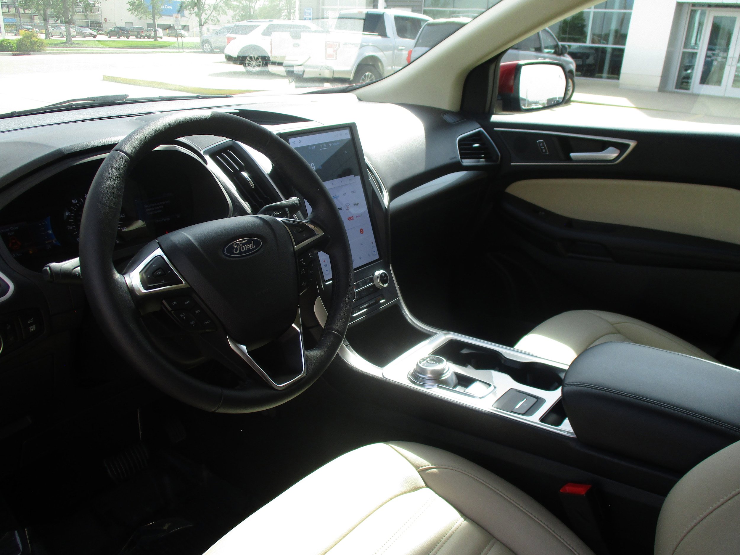 Used 2024 Ford Edge SEL w/ Convenience Package AWD/4WD image 14