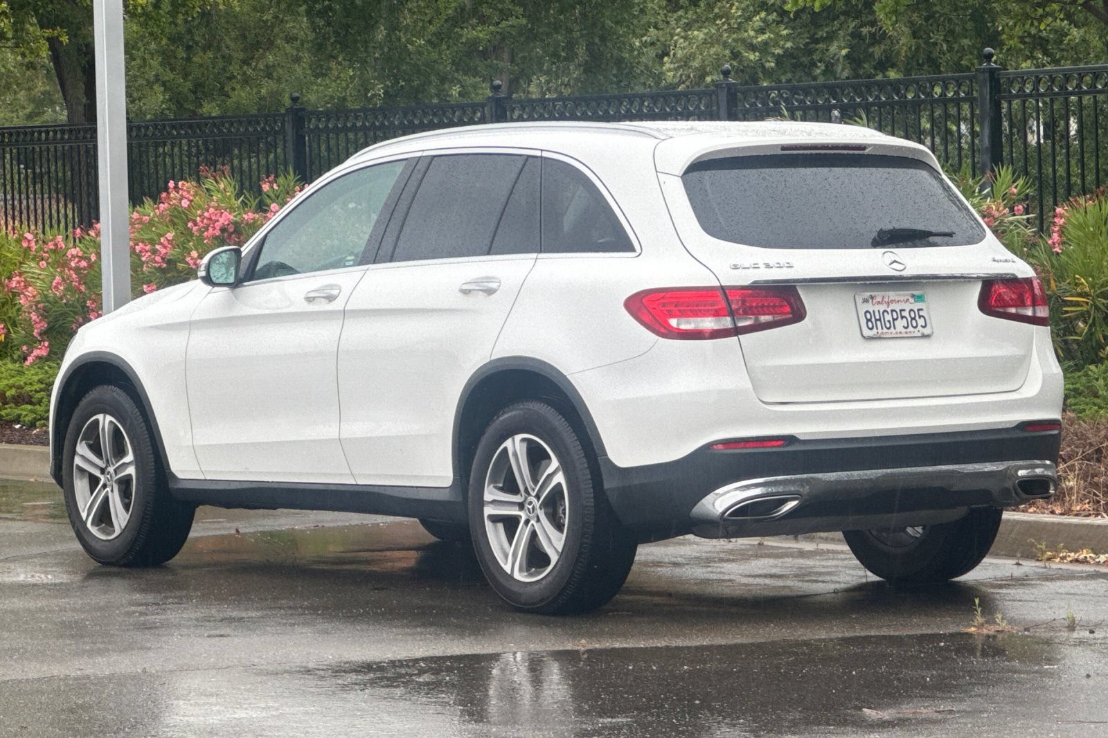 Used 2019 Mercedes-Benz GLC 300 4MATIC image 6