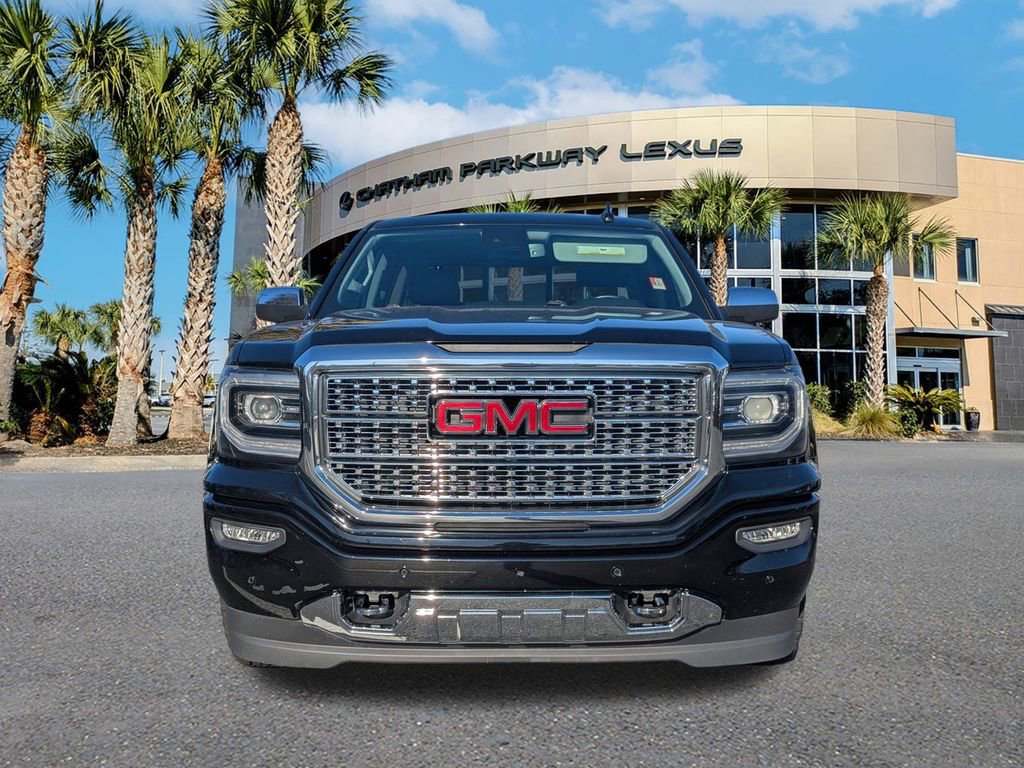 Used 2018 GMC Sierra 1500 Denali w/ Denali Ultimate Package AWD/4WD image 12