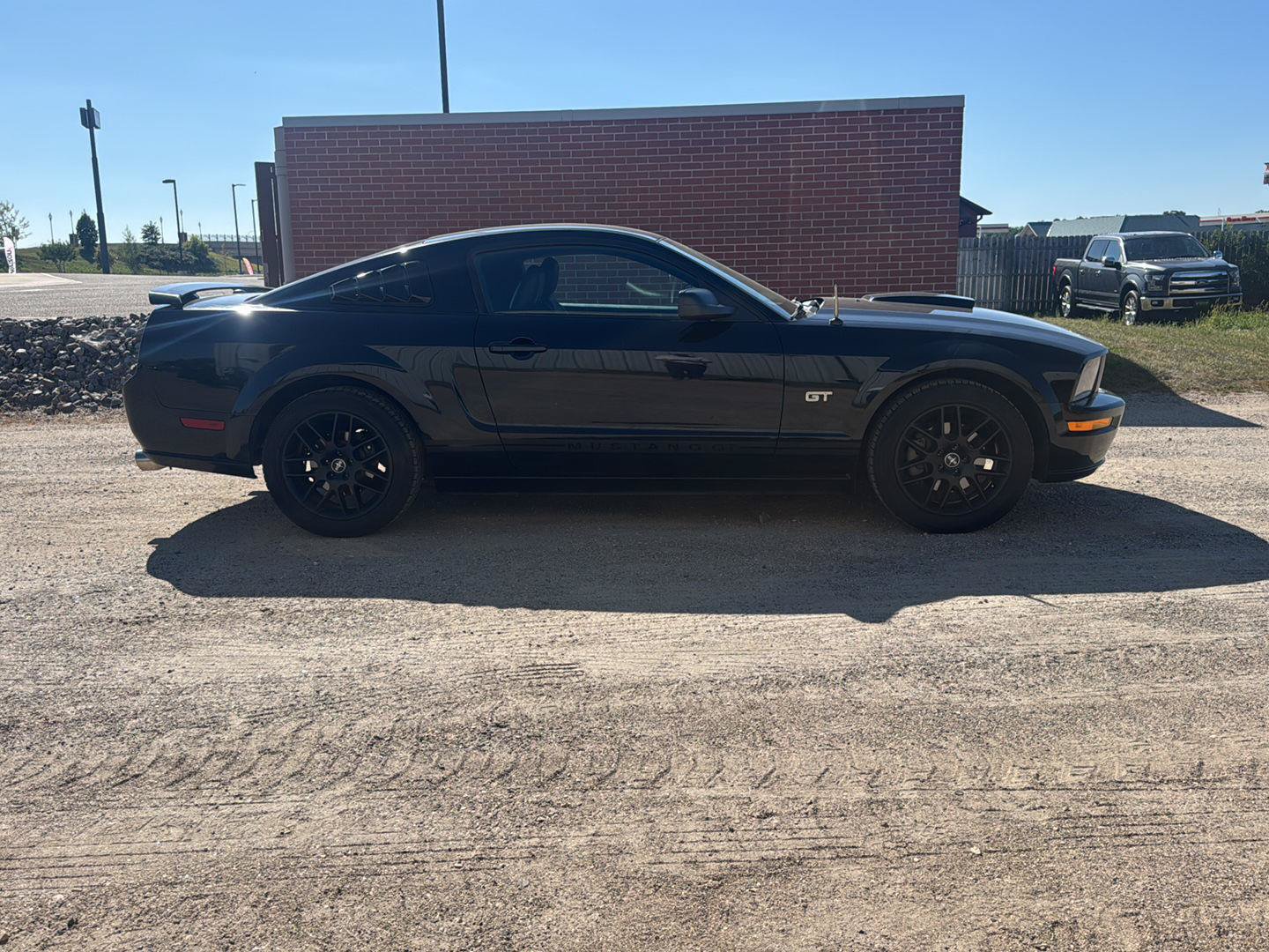 Used 2007 Ford Mustang GT RWD image 4
