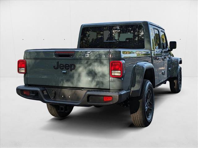 New 2025 Jeep Gladiator Sport video 2