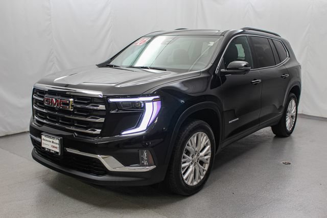 Certified 2026 GMC Acadia Elevation w/ Elevation Premium Package AWD/4WD image 6