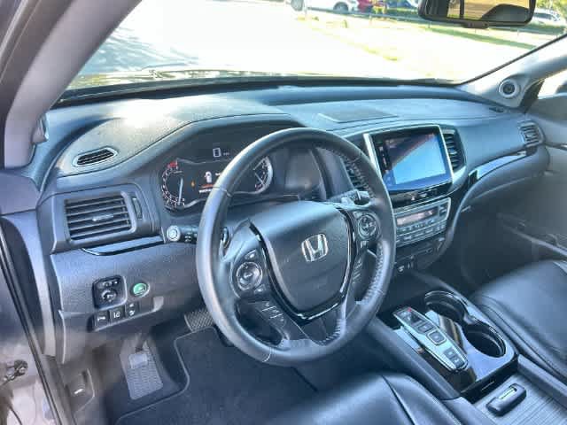 Used 2016 Honda Pilot Touring image 15