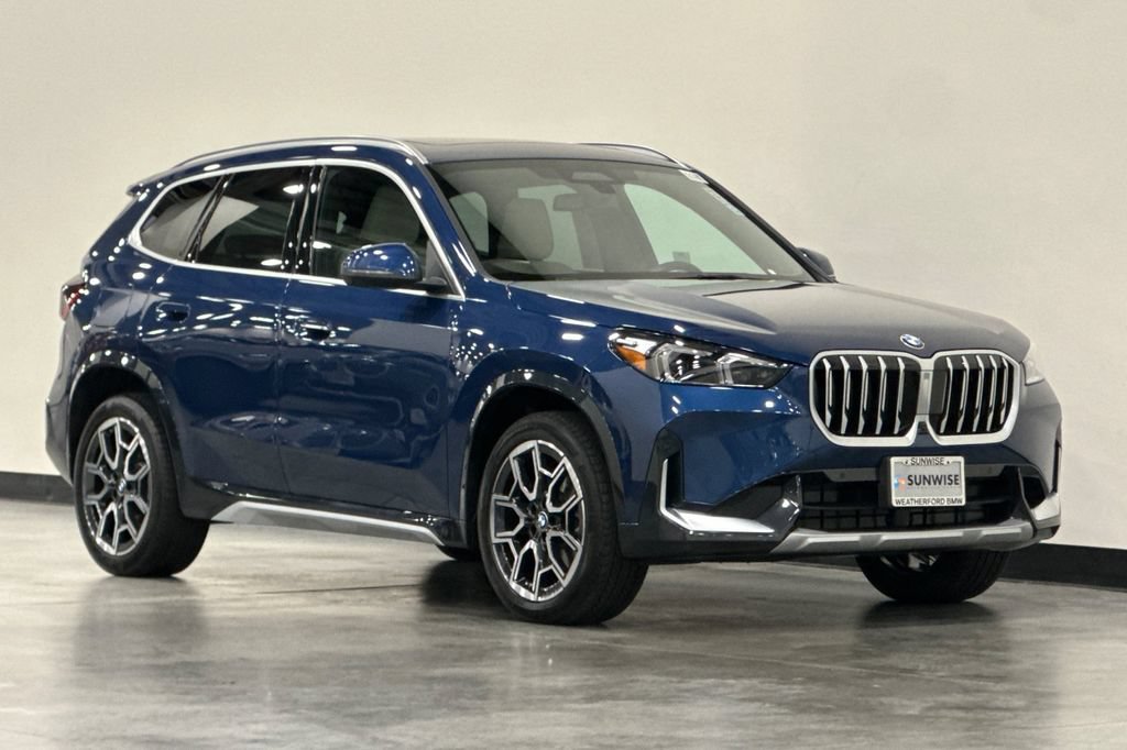 Used 2025 BMW X1 xDrive28i w/ Technology Package AWD/4WD image 2