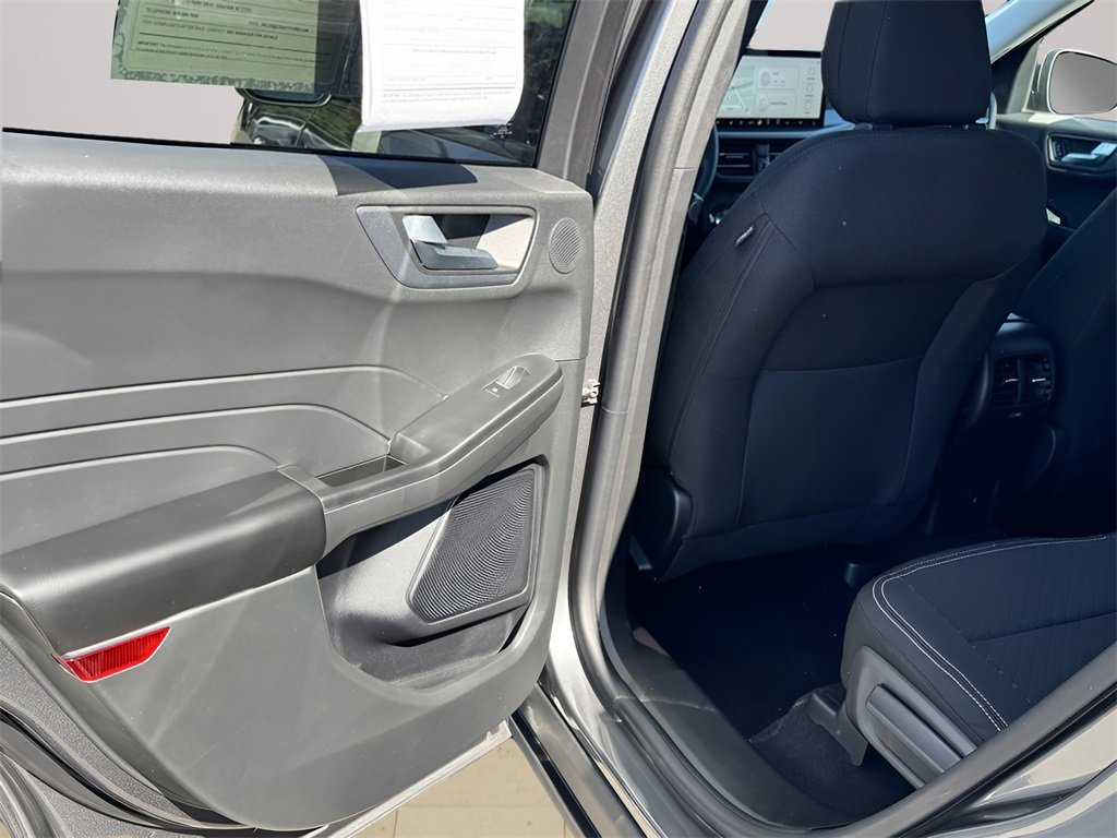 Used 2023 Ford Escape Active w/ Tech Pack #2 image 33