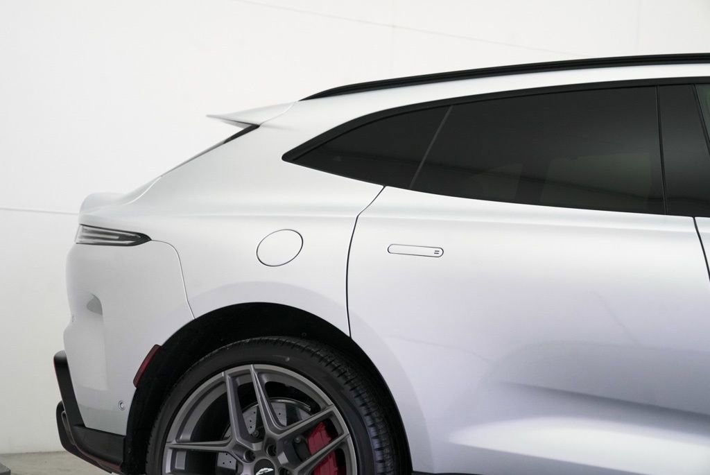 New 2026 Aston Martin DBX S image 46