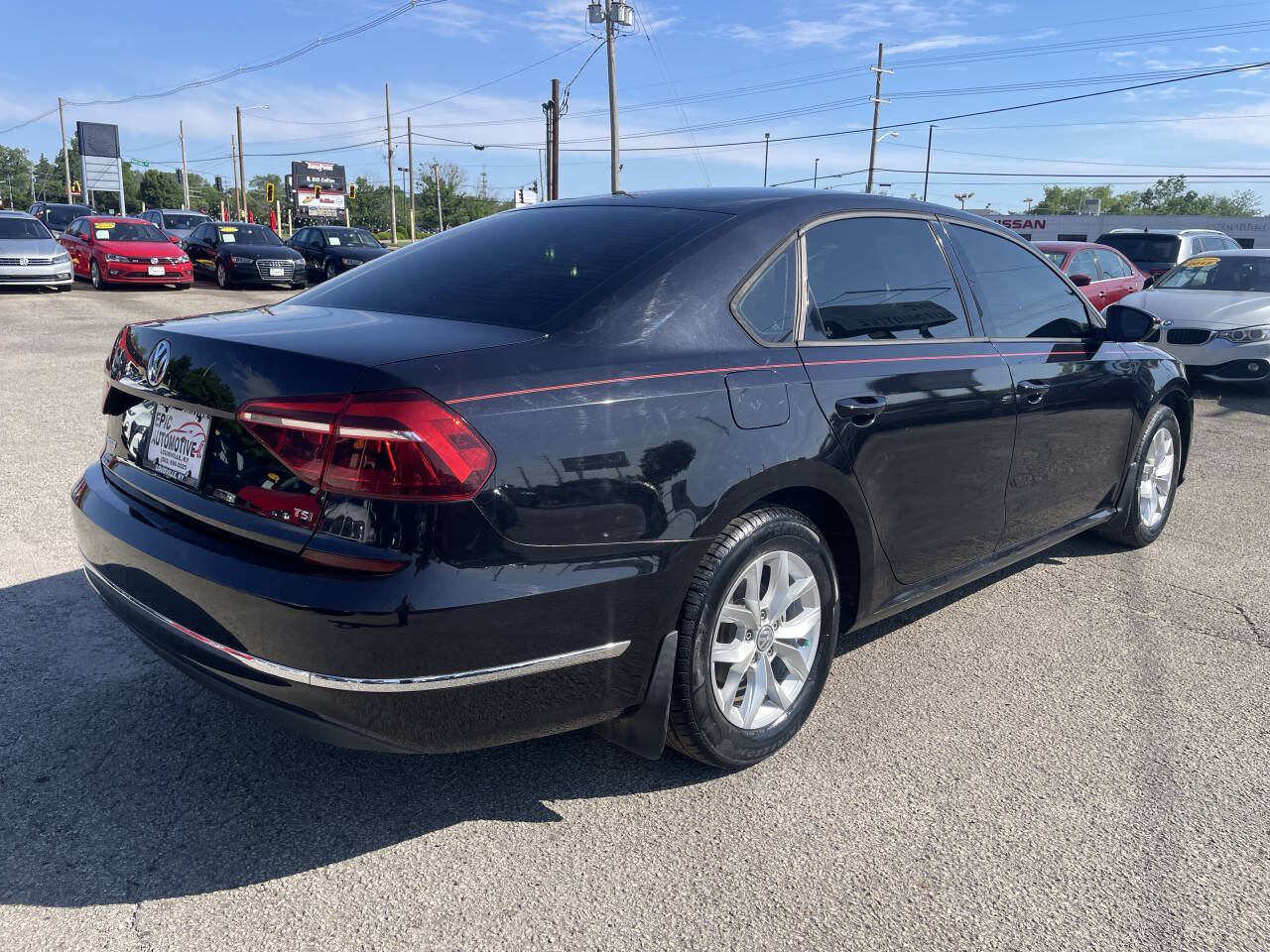 Used 2018 Volkswagen Passat 2.0T S FWD image 5
