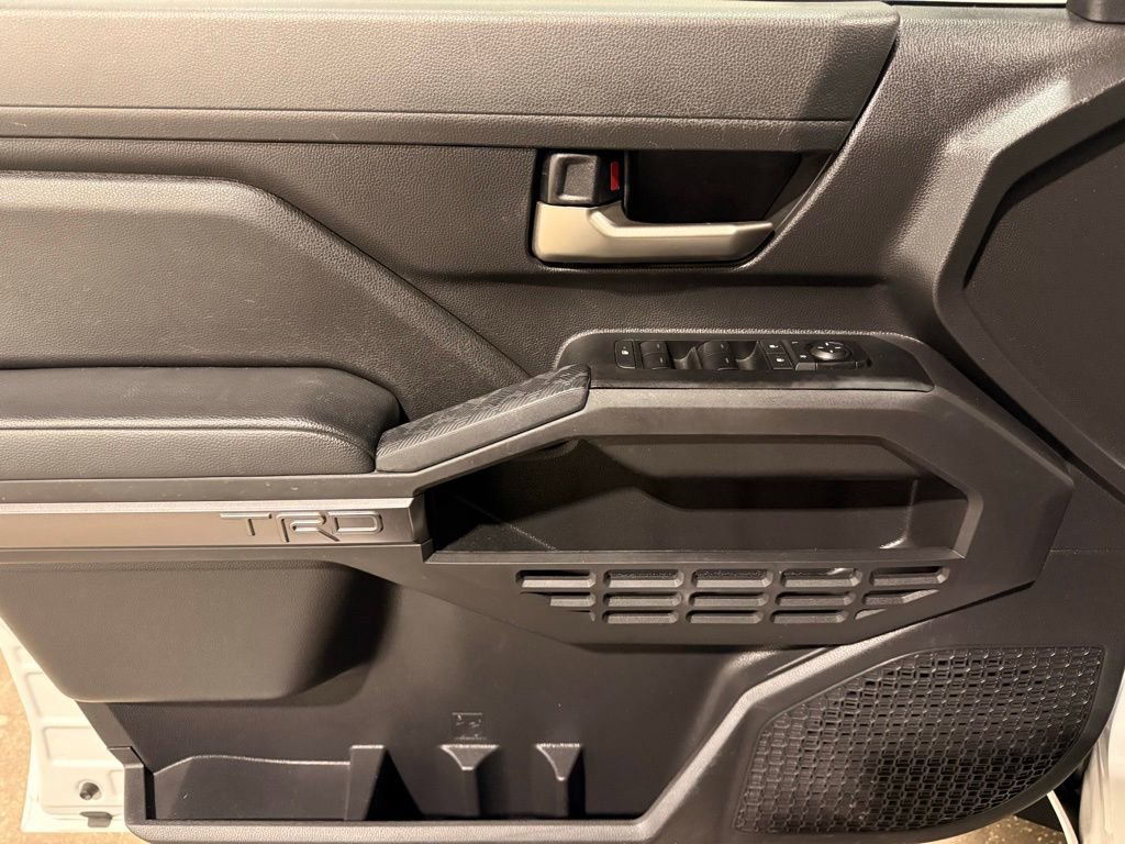 Used 2024 Toyota Tacoma TRD Sport image 14