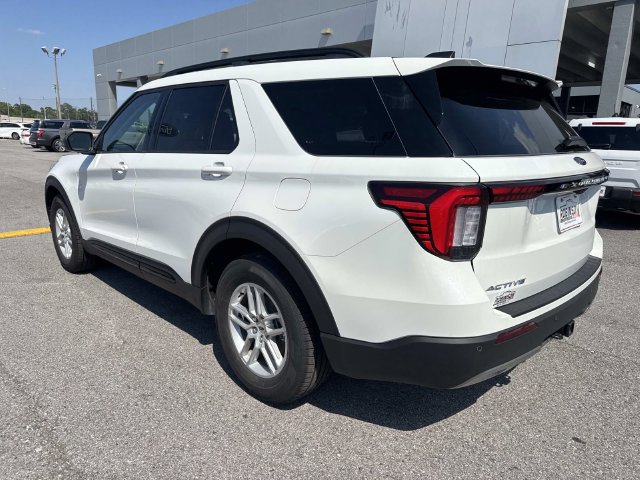 New 2026 Ford Explorer Active w/ Active Comfort Package RWD image 7