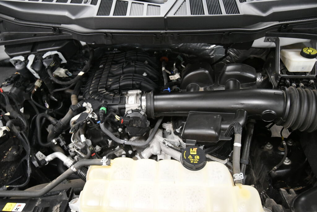 Used 2022 Ford F150 XL w/ Equipment Group 101A High RWD image 32