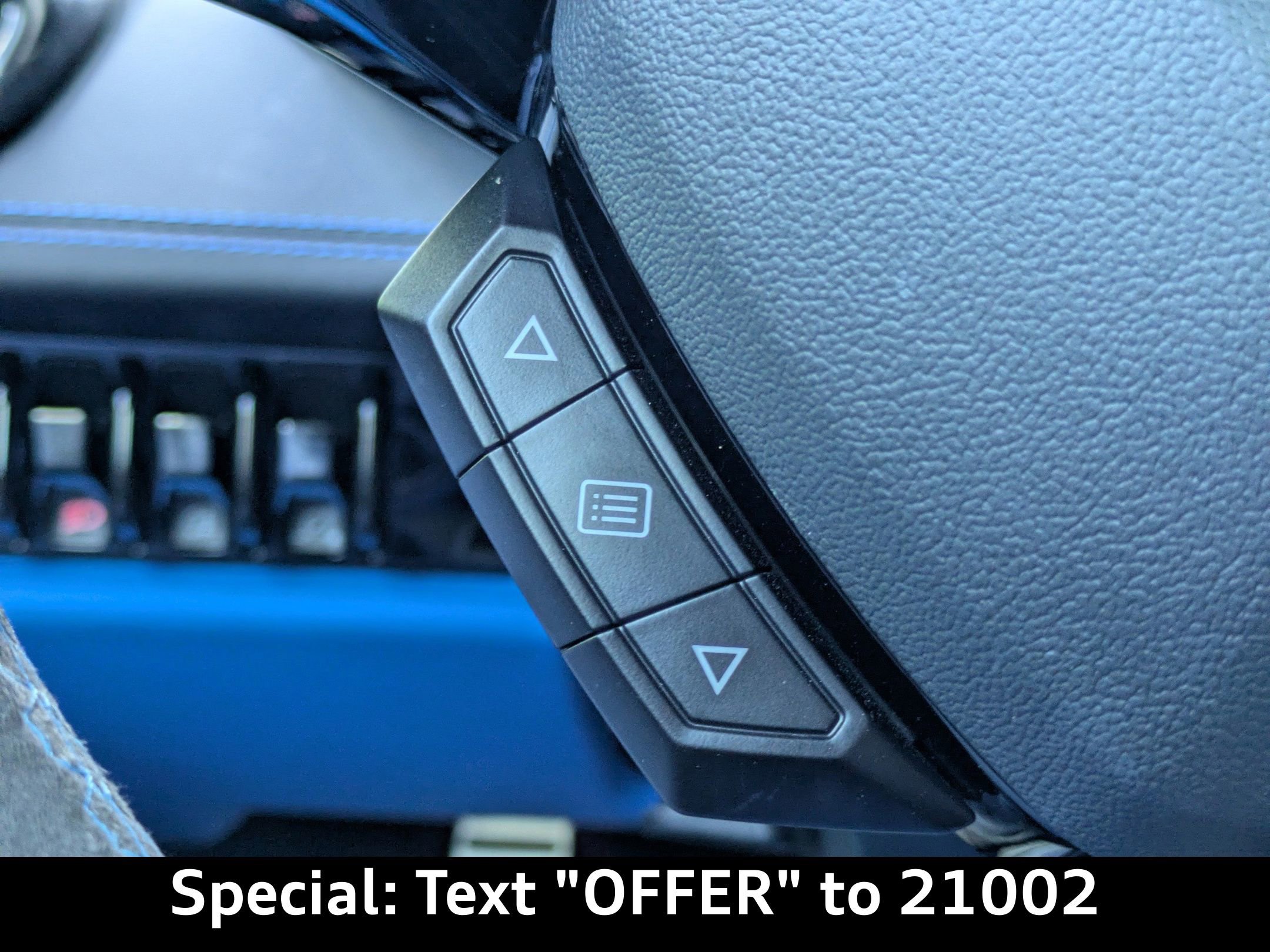 Used 2020 Lamborghini Huracan EVO image 30