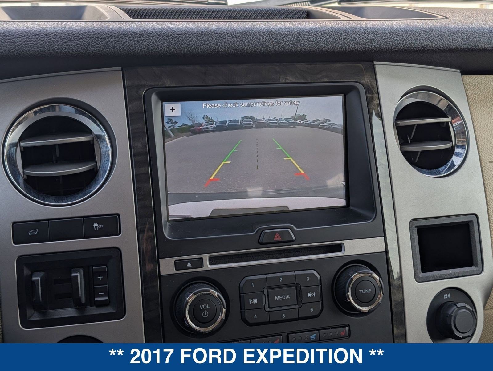 Used 2017 Ford Expedition Limited w/ Equipment Group 301A image 32