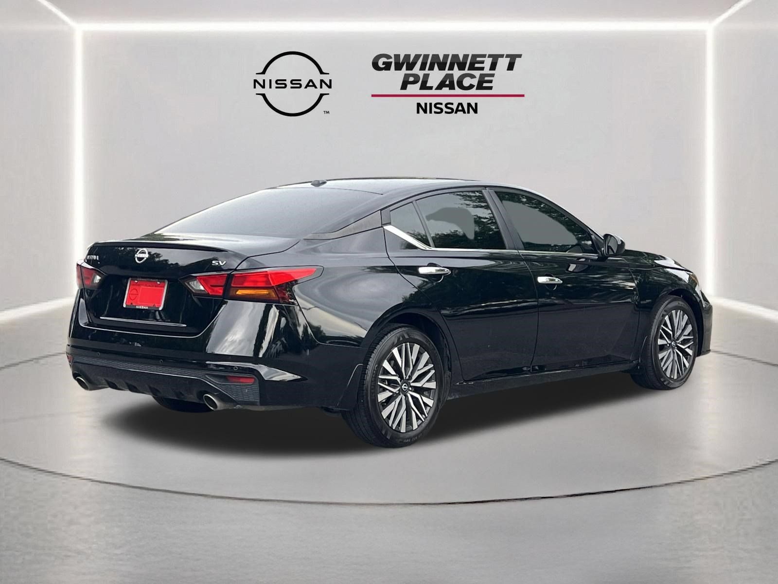 Certified 2024 Nissan Altima 2.5 SV w/ SV Premium Package FWD image 25