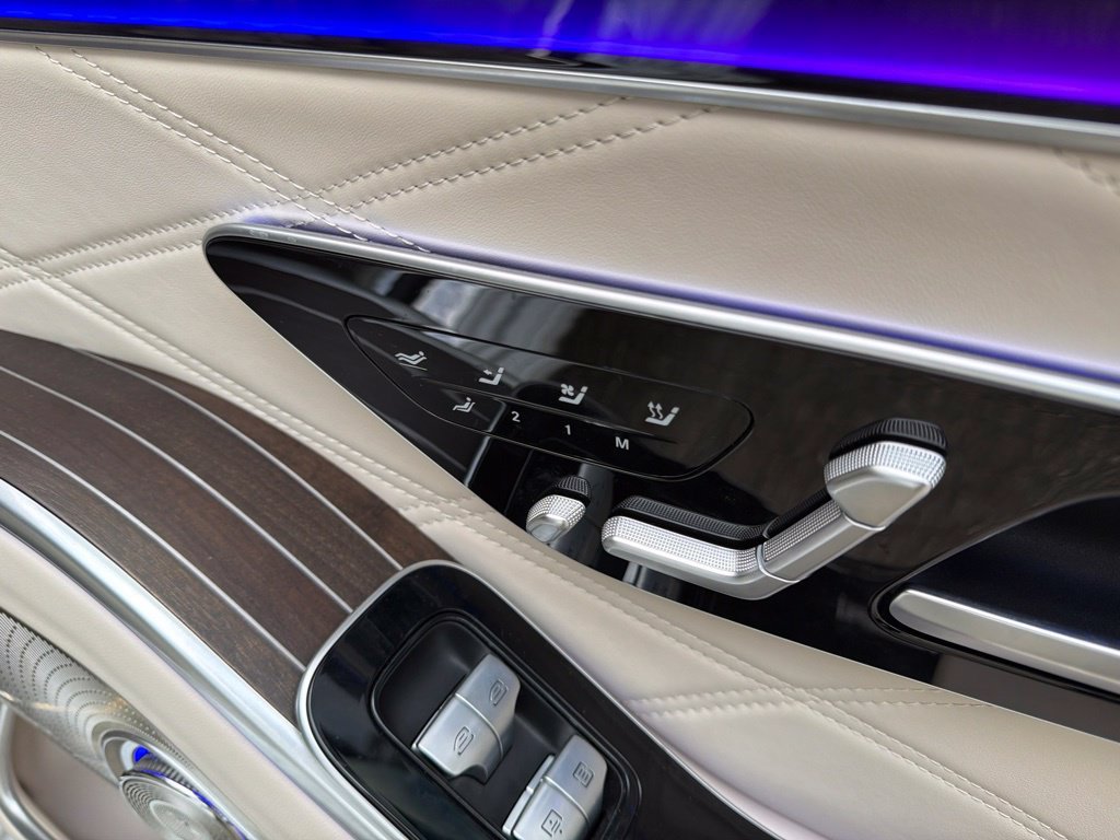 Used 2024 Mercedes-Benz Maybach S 580 4MATIC image 44
