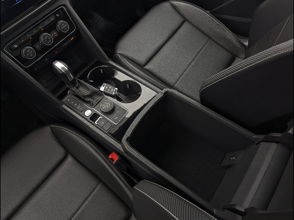 Used 2023 Volkswagen Atlas Cross Sport SE image 35