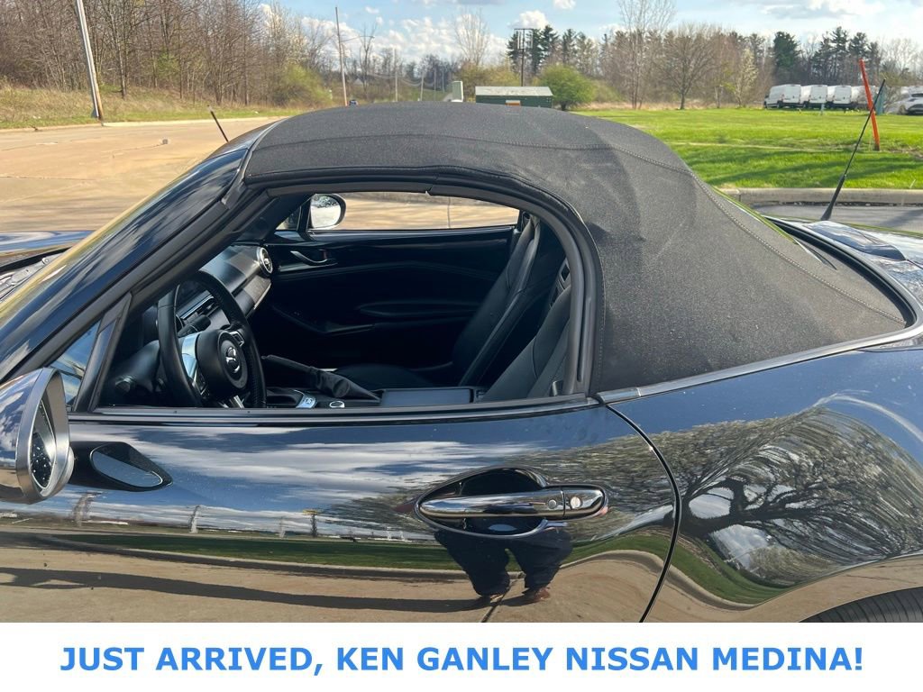 Used 2023 MAZDA MX-5 Miata Grand Touring image 25