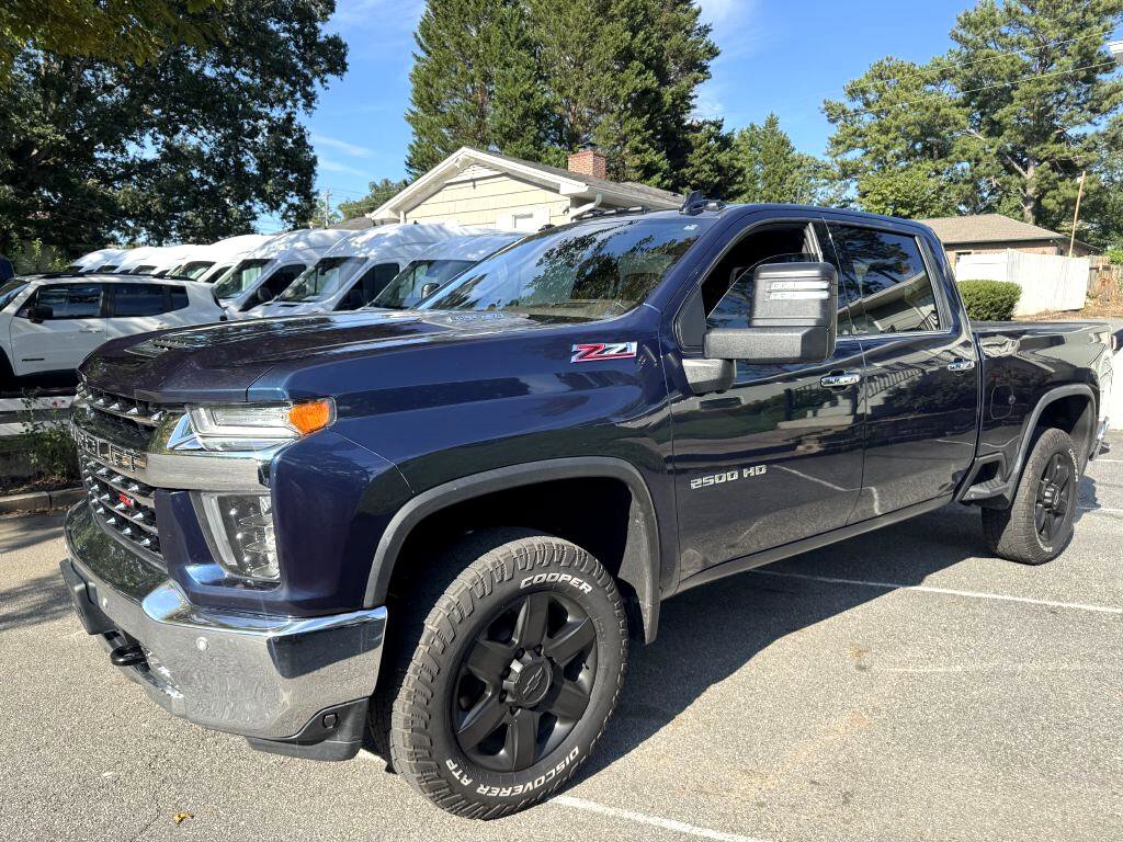 Used 2020 Chevrolet Silverado 2500 LTZ w/ LTZ Premium Package image 2
