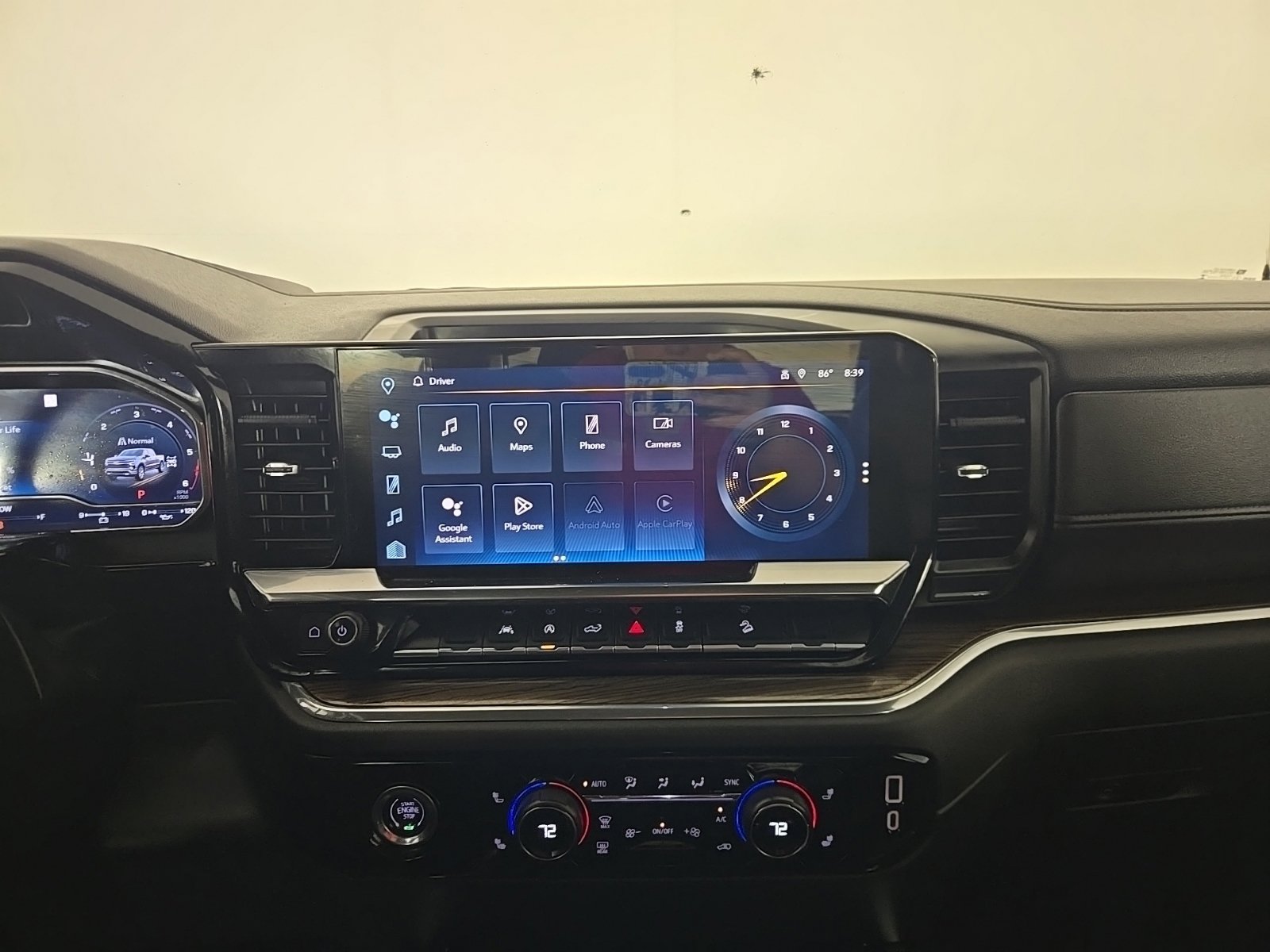 Used 2023 Chevrolet Silverado 1500 RST AWD/4WD image 10