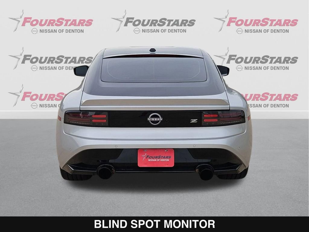 Used 2024 Nissan Z Performance w/ Floor Mat Package image 5