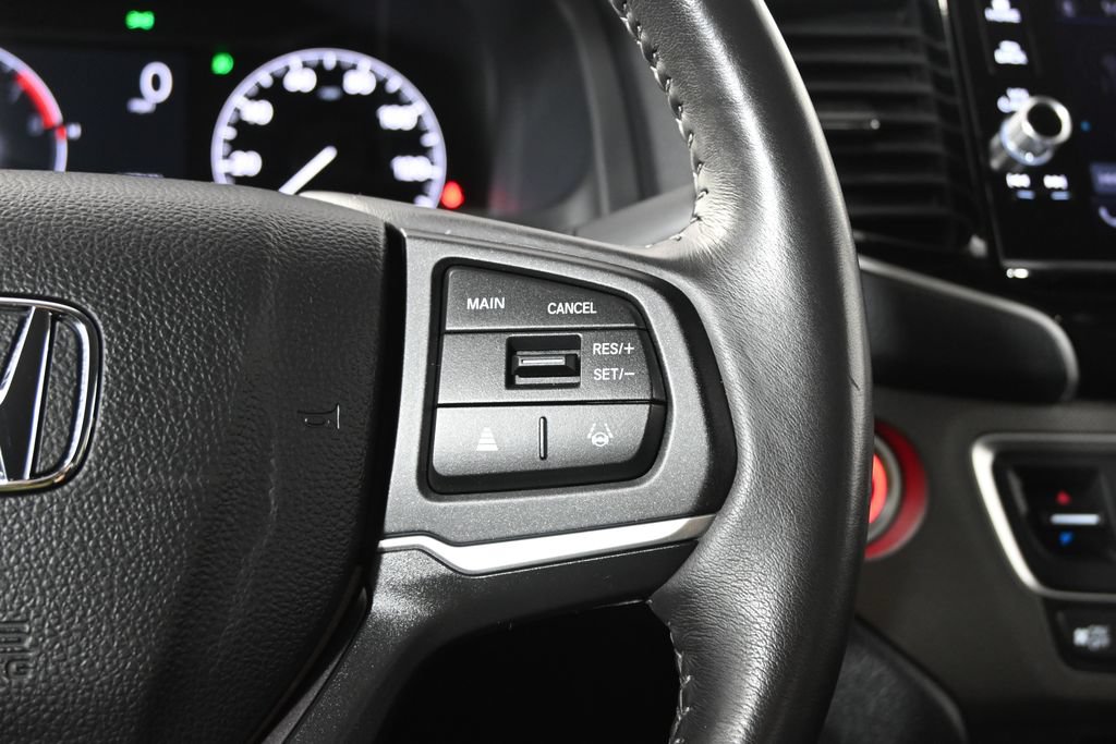 Used 2025 Honda Ridgeline Sport image 35