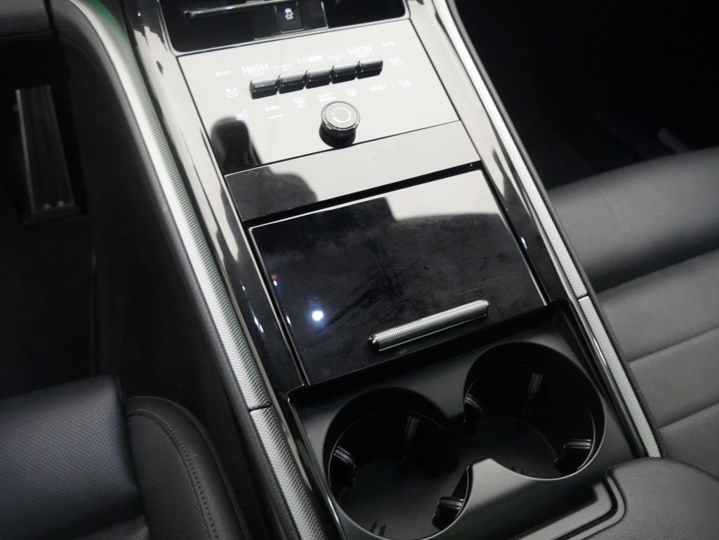 Certified 2025 Porsche Panamera 4 image 45