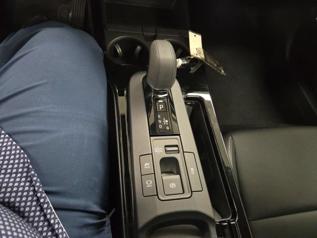 New 2026 Toyota Prius Limited FWD image 27