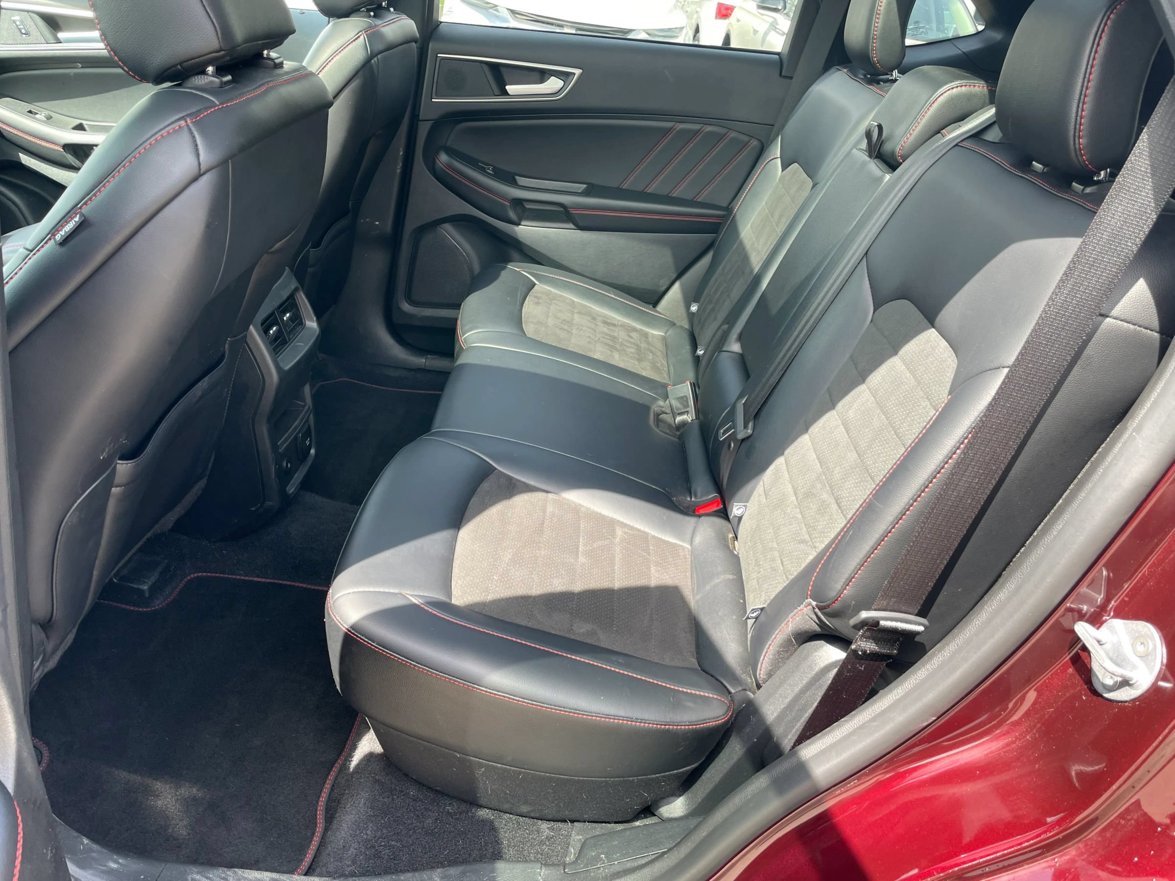 Used 2024 Ford Edge ST-Line AWD/4WD image 17