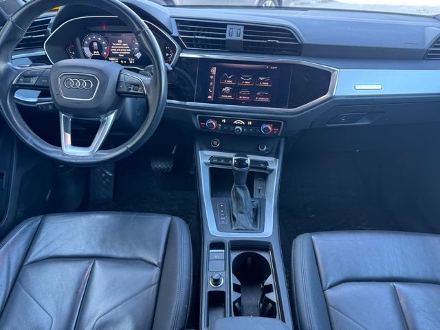 Used 2021 Audi Q3 2.0T Premium w/ Convenience Package image 3