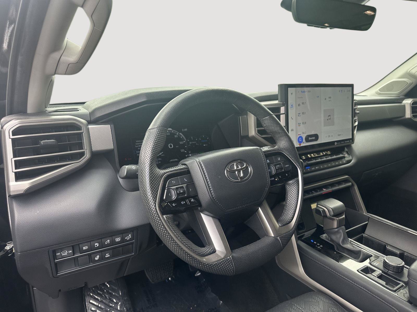 Used 2024 Toyota Sequoia Limited AWD/4WD image 11
