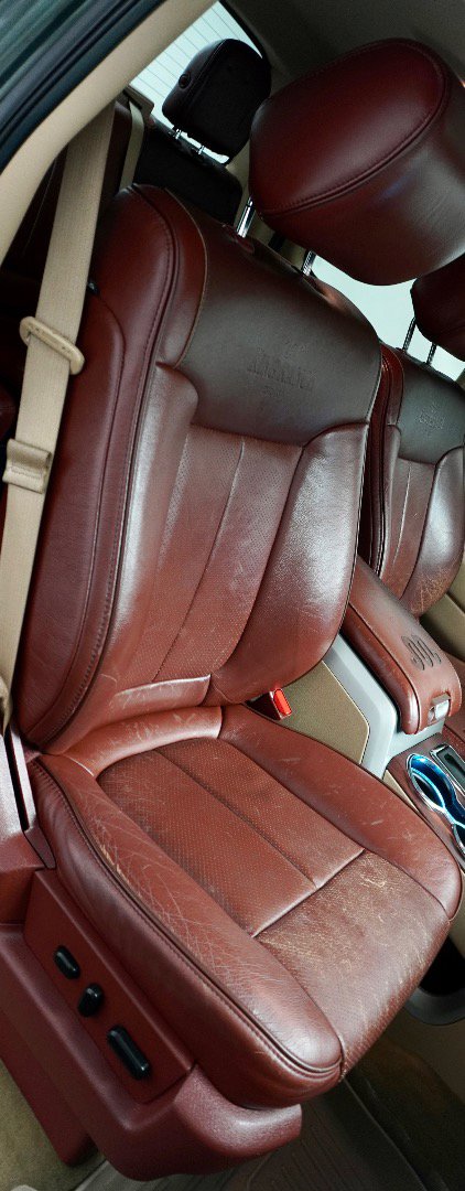 Used 2014 Ford F150 King Ranch w/ King Ranch Luxury Package image 10