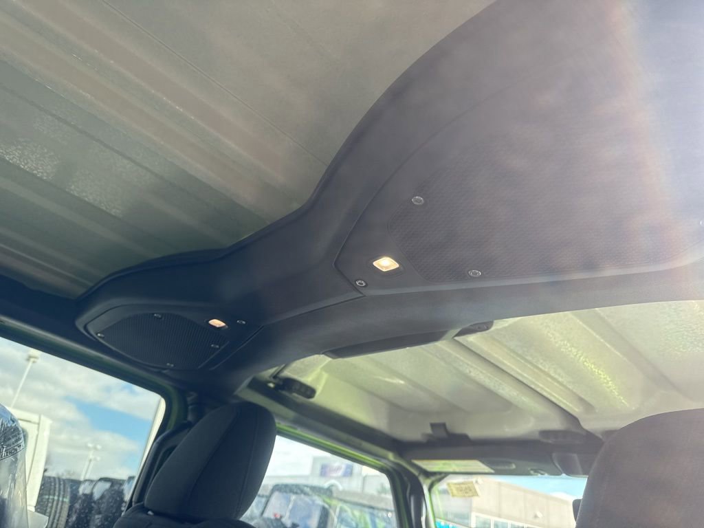 New 2025 Jeep Gladiator Sport image 52