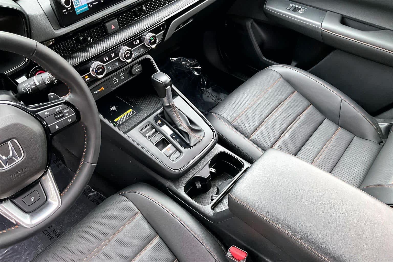 Used 2025 Honda CR-V Sport Touring image 17