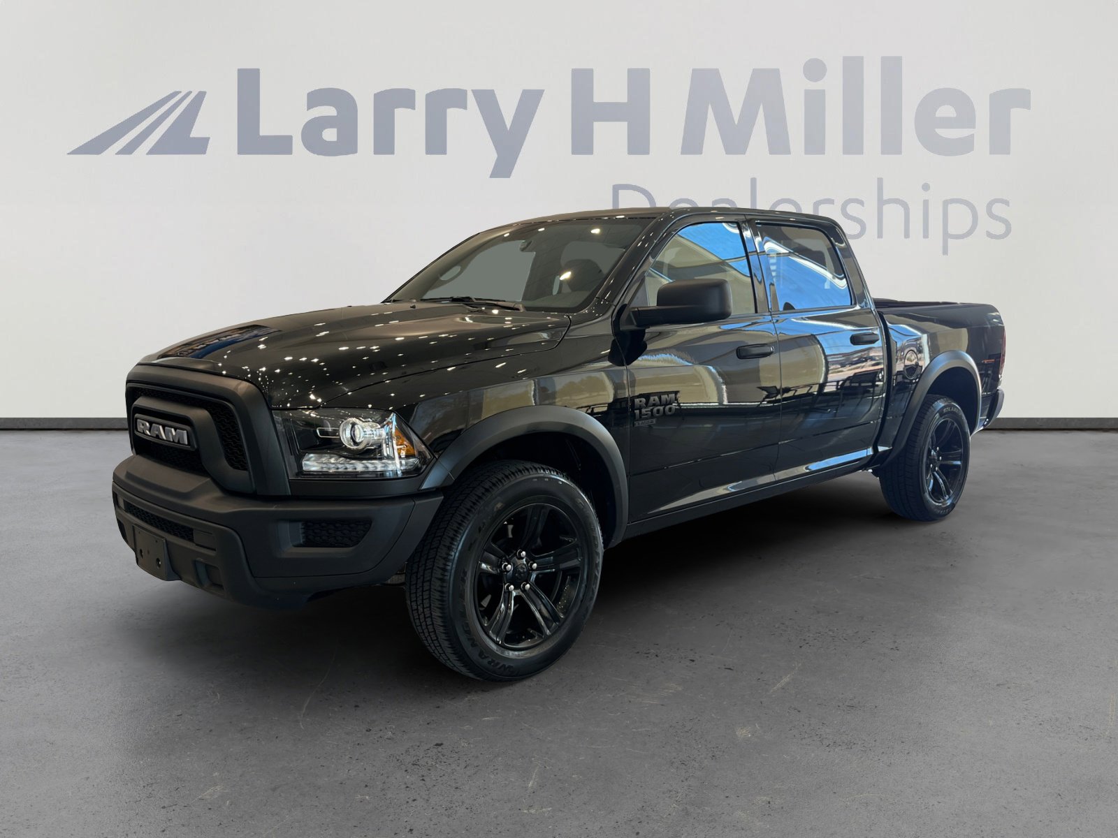 Used 2024 RAM 1500 Classic Warlock image 1