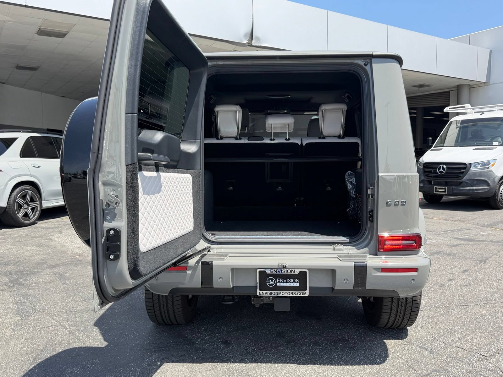 New 2026 Mercedes-Benz G 63 AMG 4MATIC image 16