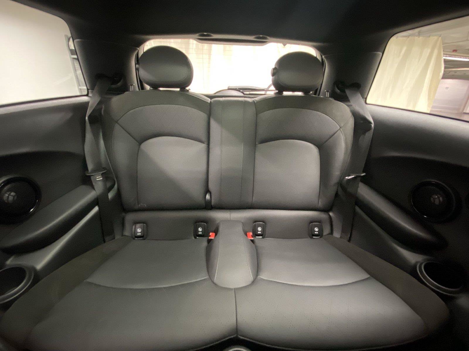 Used 2023 MINI Cooper SE FWD image 29