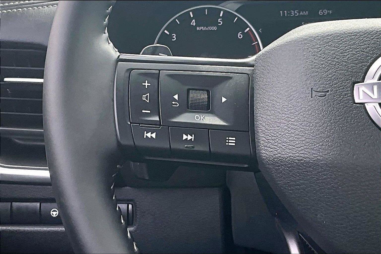 Used 2026 Nissan Rogue SV w/ Cold Weather Package AWD/4WD image 12