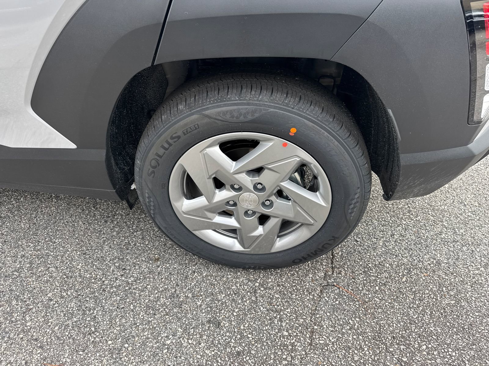 New 2026 Hyundai Kona SE image 19