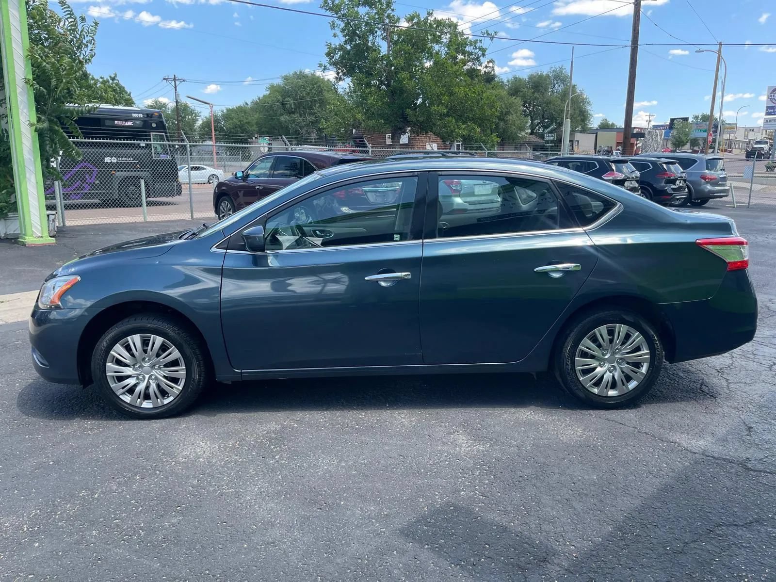 Used 2014 Nissan Sentra SV FWD image 5