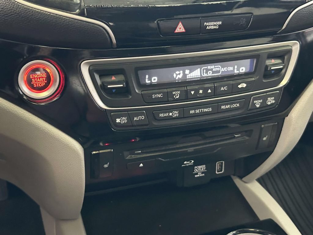 Used 2022 Honda Pilot Touring image 26