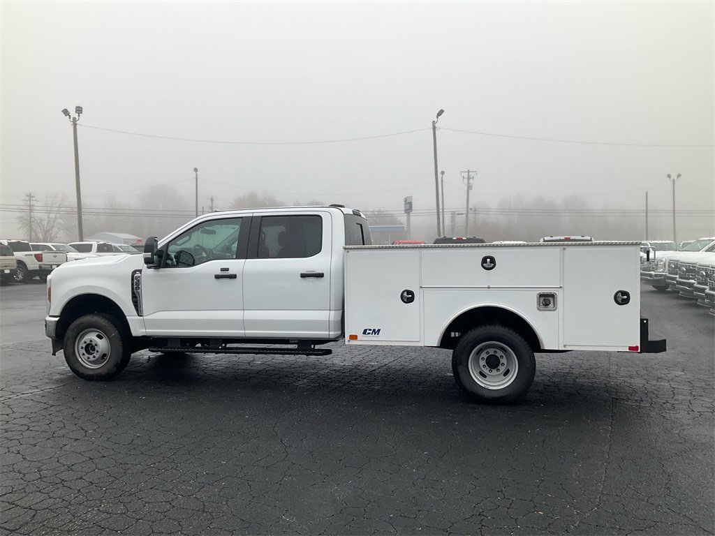 New 2026 Ford F350 XL w/ XL Chrome Package image 8