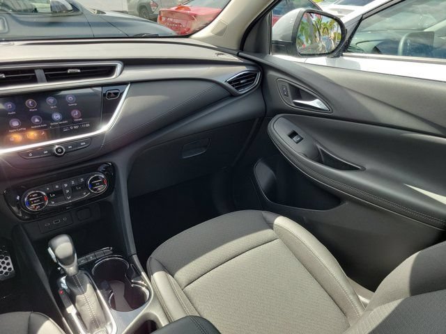 Used 2023 Buick Encore GX Select w/ Sport Touring Package FWD image 11