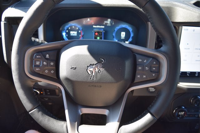 New 2026 Ford Bronco Outer Banks AWD/4WD image 8