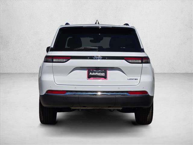 Used 2023 Jeep Grand Cherokee Limited image 7