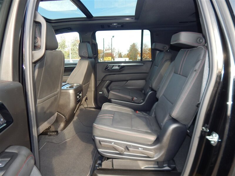 Used 2026 Chevrolet Suburban RST w/ RST Capability Package AWD/4WD image 21