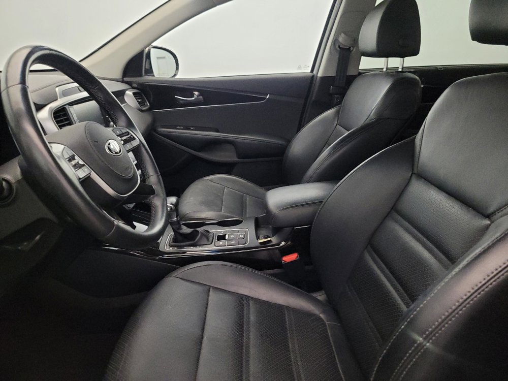 Used 2019 Kia Sorento EX w/ EX Touring Package image 17