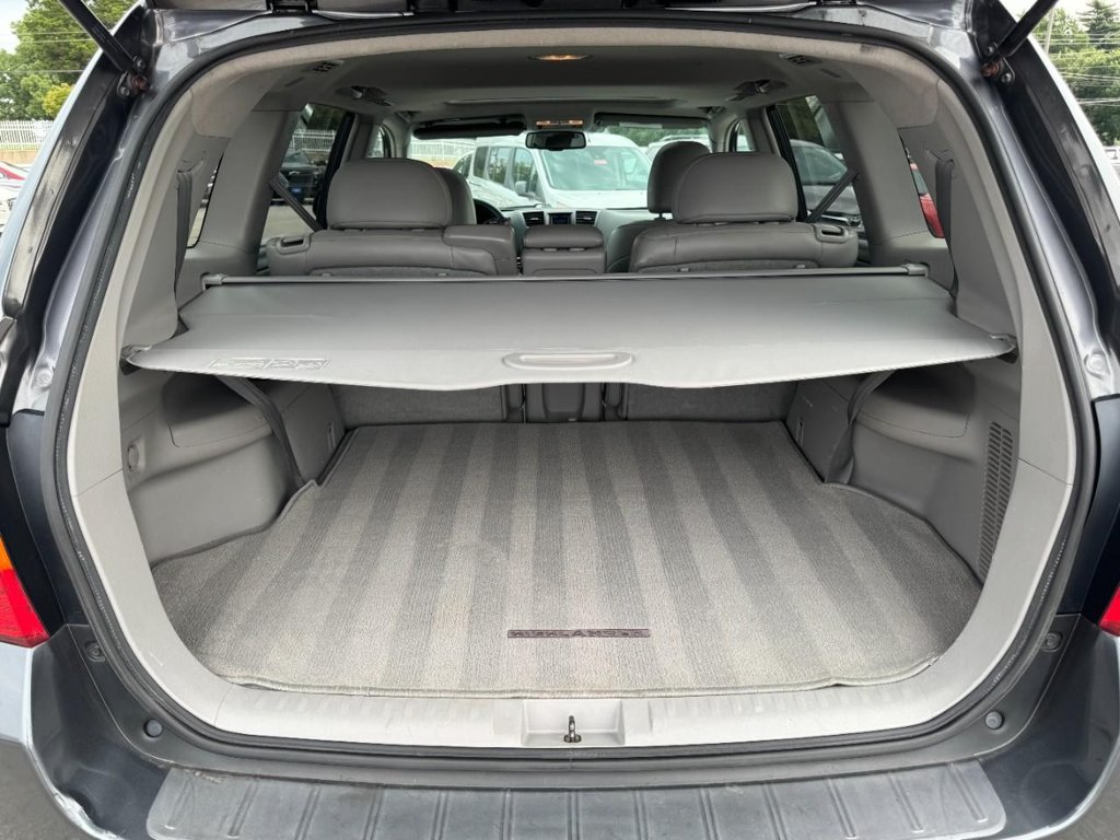 Used 2010 Toyota Highlander Limited w/ Extra Value Pkg 7 AWD/4WD image 6